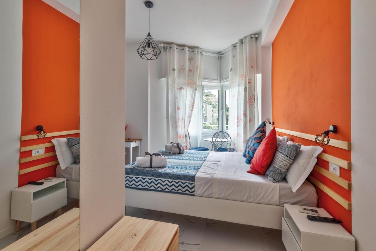 Sofia Holiday Hotel Riomaggiore Ngoại thất bức ảnh